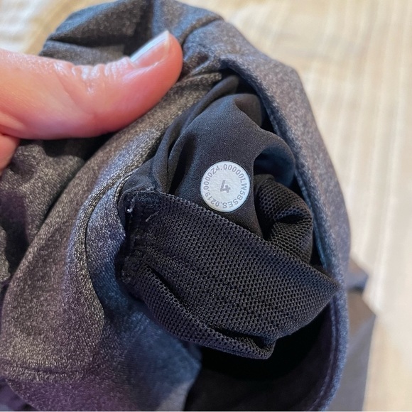 Lululemon On The Fly Pant 27" in Heathered Black Grey 4 W5BSES - Picture 6 of 9